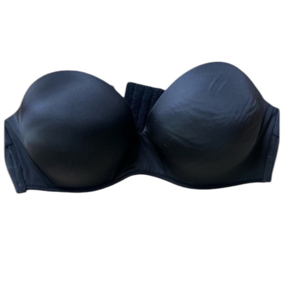 Casique ladies black strapless bra, NWOT 40 DD push-up style